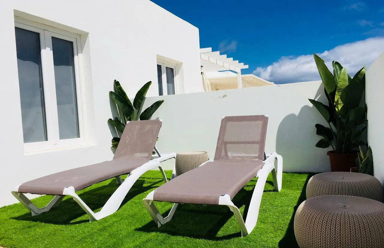 The Little White House, Suite Flower Beach 9 Playa Honda  Apartment Playa Honda (Lanzarote)