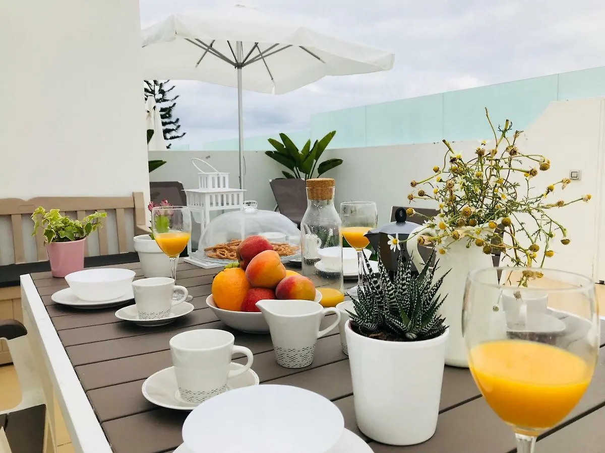 The Little White House, Suite Flower Beach 9 Playa Honda  Apartment Playa Honda (Lanzarote)